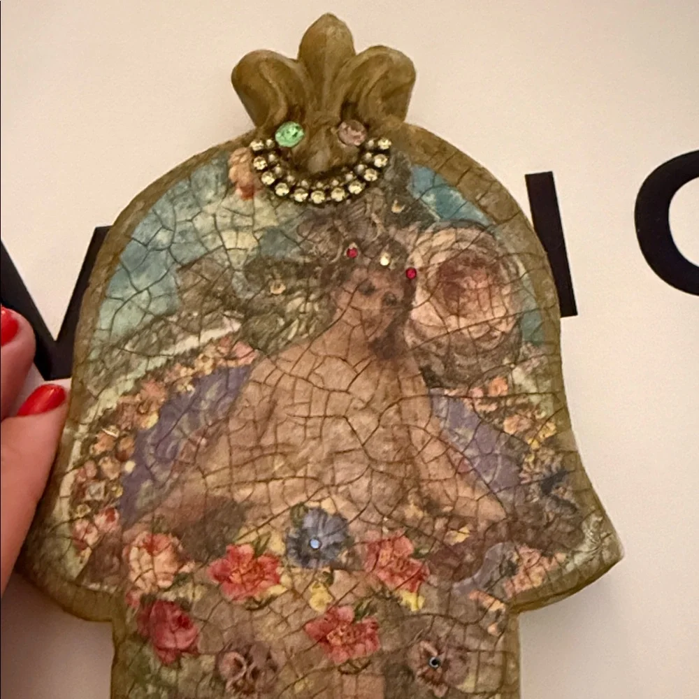 Michal Negrin Hamsa Hand with Angel Floral Design - Picture 7 of 15